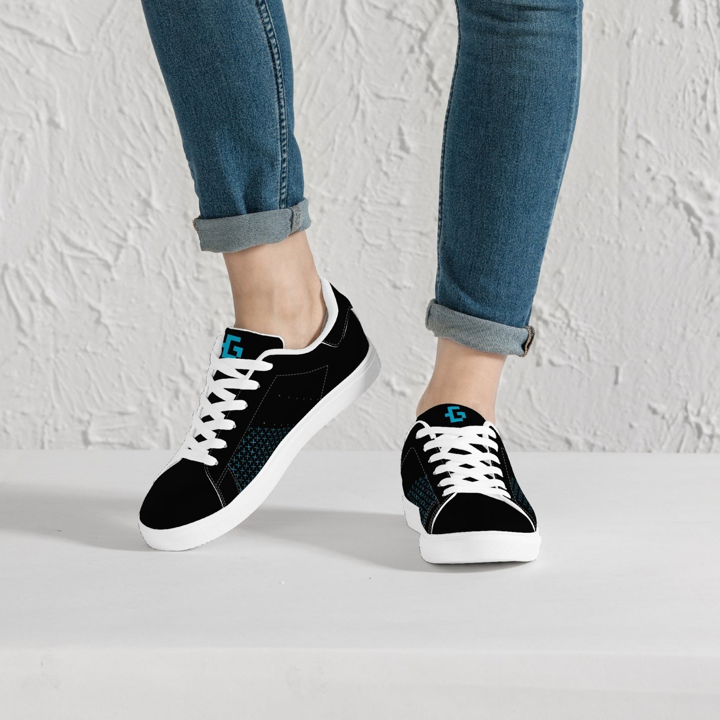 G Kicks